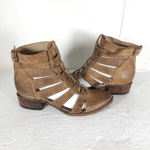FREEBIRD BY STEVEN Women's Stone US 7M Brown Leather Distressed Cut Out Booties - Picture 8 of 14